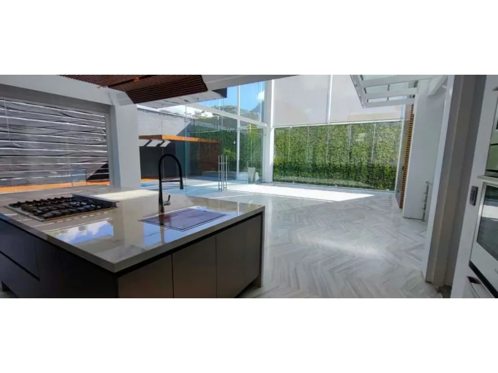 Se vende casa 500m2 La Floresta 3768 - 13