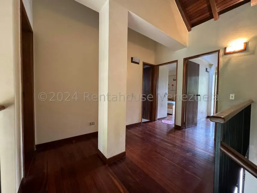 Casa (Duplex) en Venta en Los Anaucos, Miranda - 13