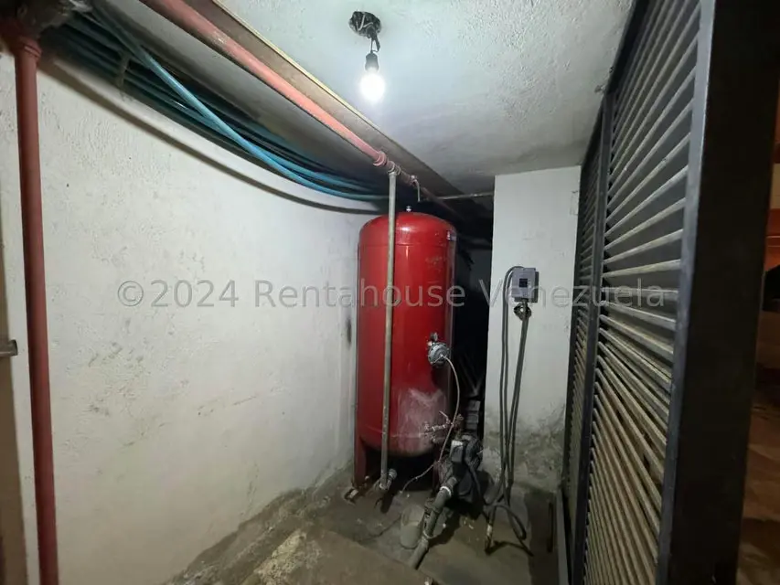 Casa (Duplex) en Venta en Los Anaucos, Miranda - 29