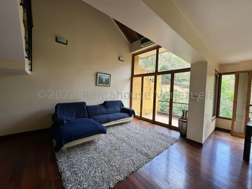 Casa (Duplex) en Venta en Los Anaucos, Miranda - 3