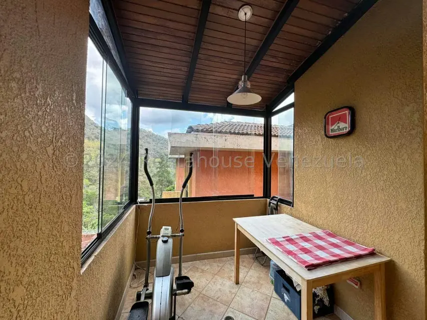 Casa (Duplex) en Venta en Los Anaucos, Miranda - 8