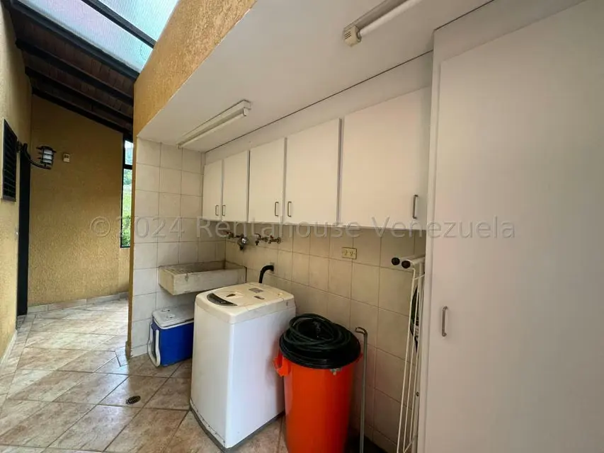 Casa (Duplex) en Venta en Los Anaucos, Miranda - 10
