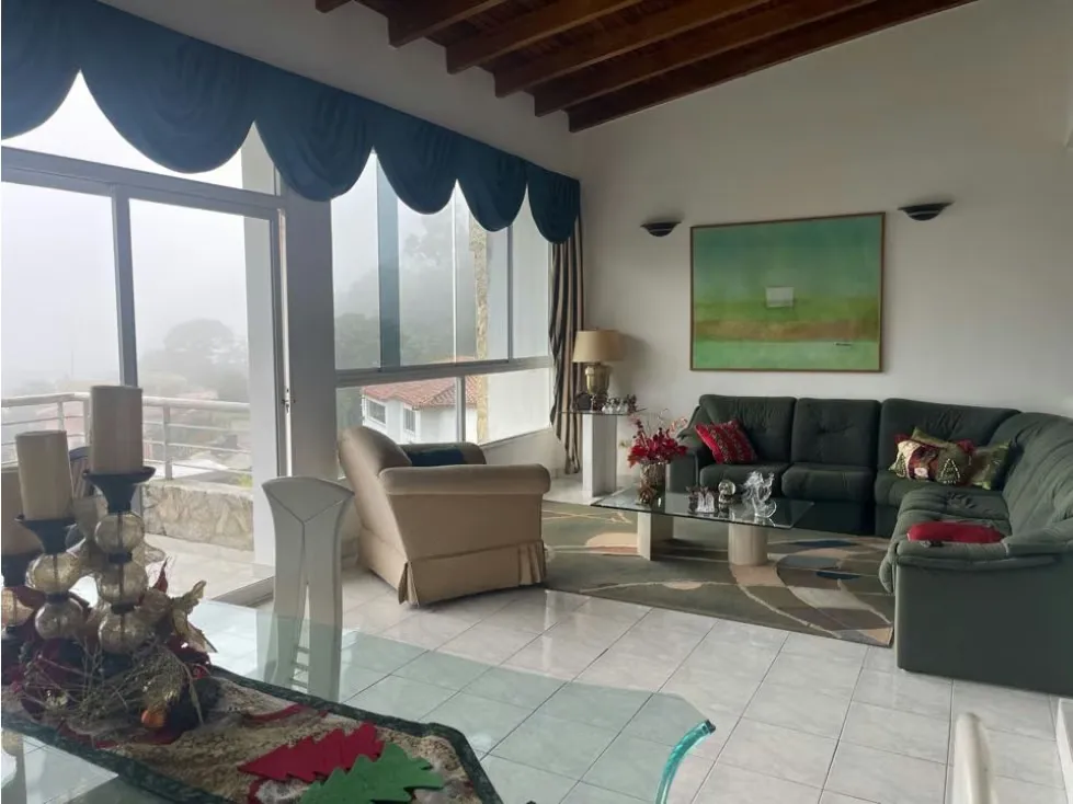 Vendo casa de 4 niveles 450m2 La Union 7004 - 11