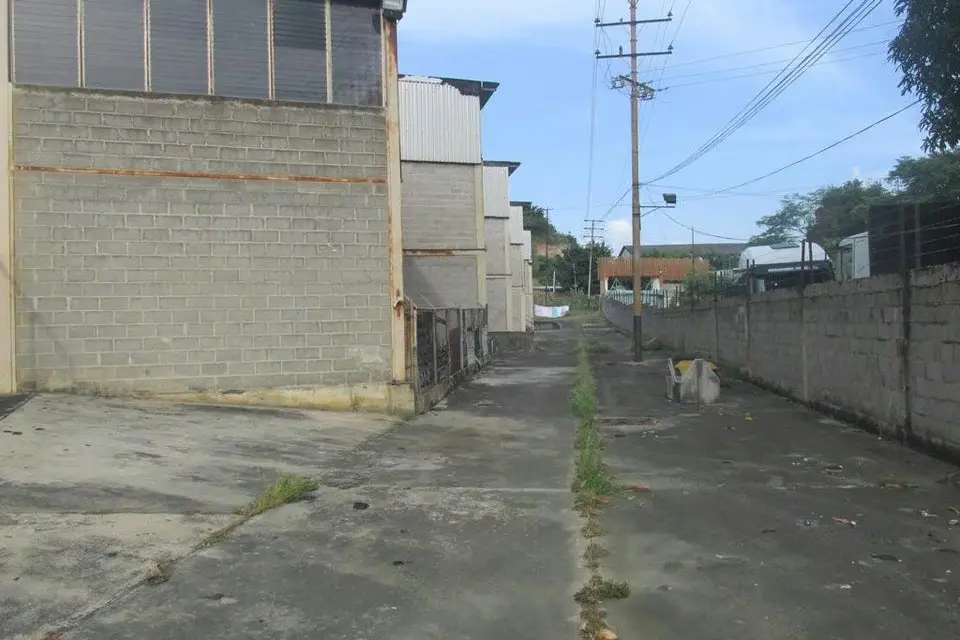 Galpon - Deposito en Venta en Santa Rosa, Miranda - 45
