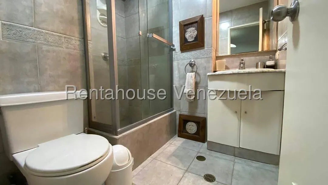 Apartamento (1 Nivel) en Venta en Los Samanes, Distrito Metropolitano - 42