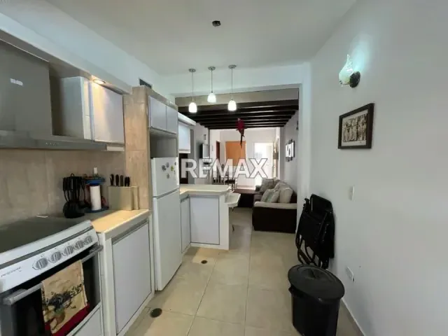 SE VENDE CASA VACACIONAL EN EL CONJUNTO ARCOIRIS II , CIUDAD FLAMINGO, CHICHIRIVICHE. - 13