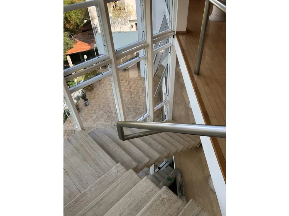 Se vende casa 500m2+200m2 terraza Urb. Miranda 9703 - 12