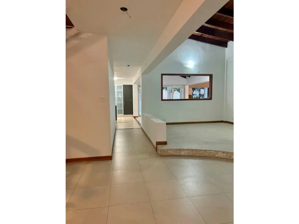 Casa en Venta en Colinas de Los Ruices 350mts/4H/4B/5PE - 8