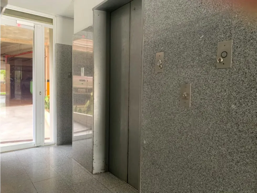 VENTA APTO LA TAHONA DE 75 M2, 2HAB, 2 BAÑOS 2 P/E - 5
