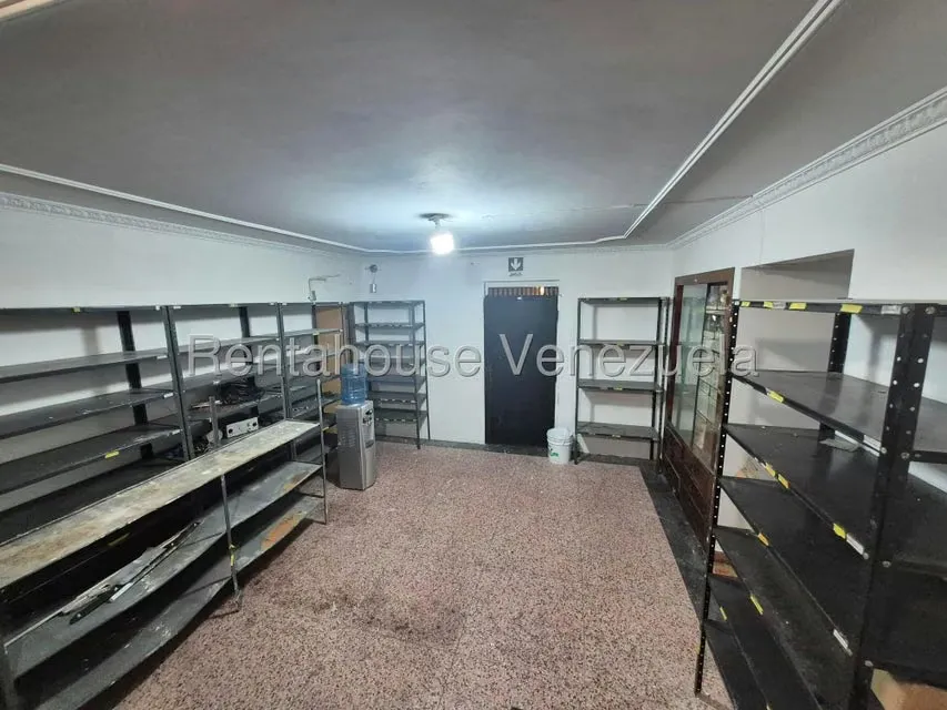 Local Comercial en Alquiler en Cecilio Acosta, Zulia - 13