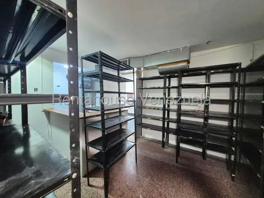Local Comercial en Alquiler en Cecilio Acosta, Zulia - 14