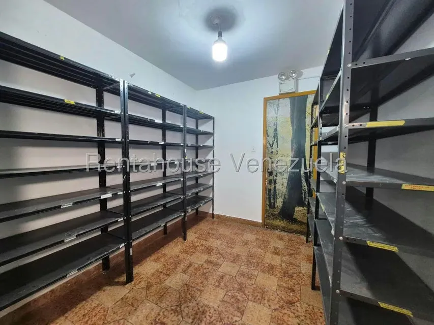 Local Comercial en Alquiler en Cecilio Acosta, Zulia - 9
