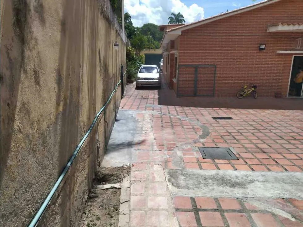 En venta casa 450m2 4h/2b/ 8p Altamira - 25