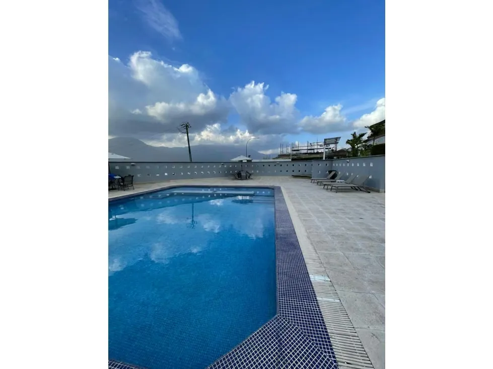 Apartamento triplex de 680m2 en venta en Los Naranjos Country House - 13