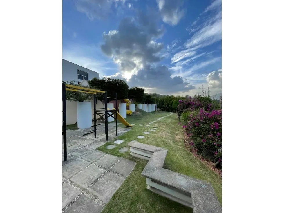 Apartamento triplex de 680m2 en venta en Los Naranjos Country House - 14