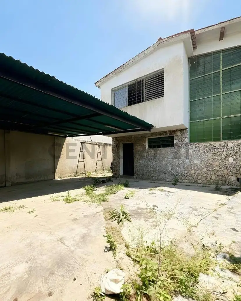 En Venta Casa para Remodelar en Colinas de Bello Monte