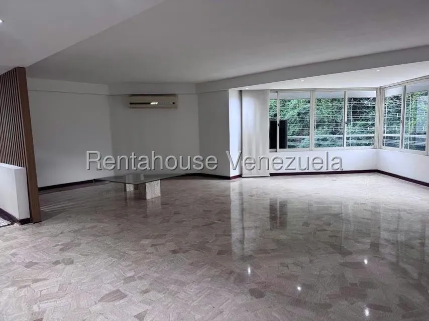 Apartamento (1 Nivel) en Alquiler en Colinas de Valle Arriba, Distrito Metropolitano - 6