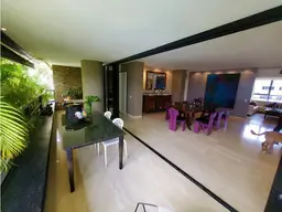 View 19