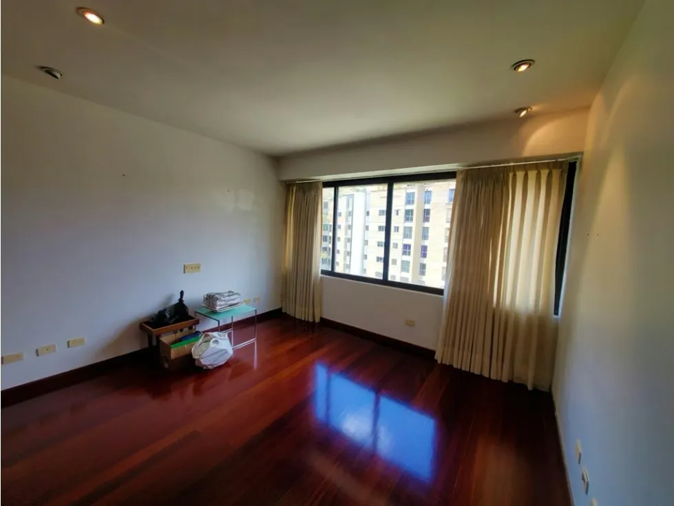 En Venta Apartamento en Los Chorros. Sucre - Caracas - 34