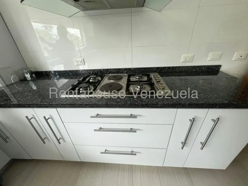Apartamento (1 Nivel) en Venta en Oripoto, Distrito Metropolitano - 35