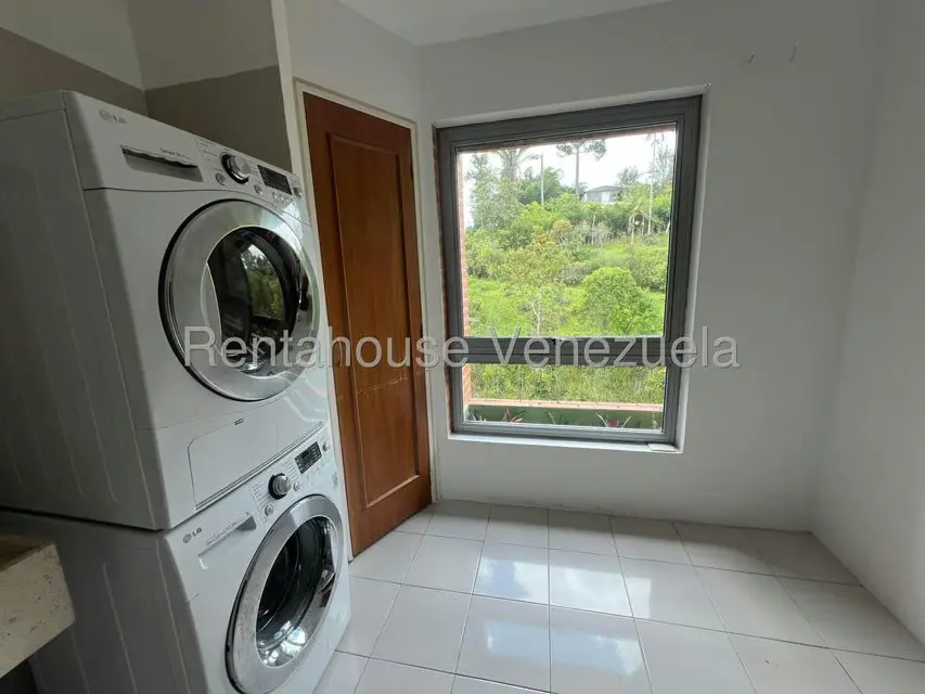 Apartamento (1 Nivel) en Venta en Oripoto, Distrito Metropolitano - 39