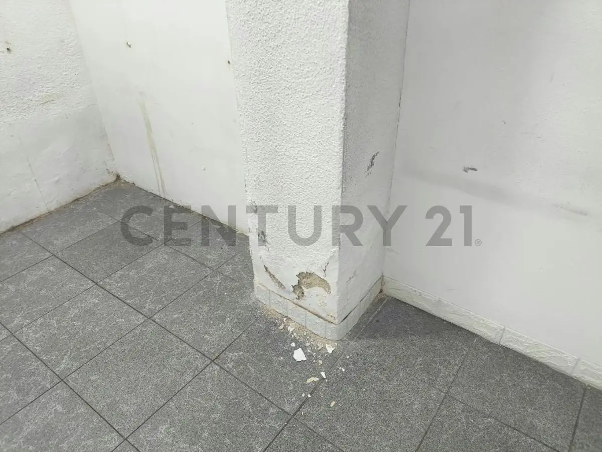 Residencia de 700 m² con vista al Ávila en Colinas de Los Chaguaramos - 46