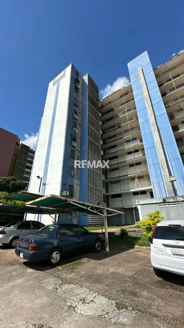 En Venta Apartamento Remodelado en la Concordia Residencia la Florida Edif Frailejon