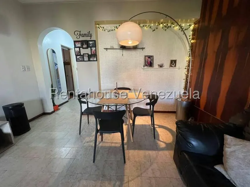 Apartamento (1 Nivel) en Venta en Montalban II, Distrito Metropolitano - 3