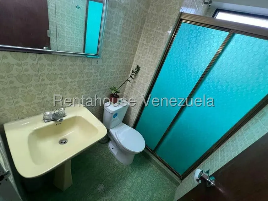 Apartamento (1 Nivel) en Venta en Montalban II, Distrito Metropolitano - 24
