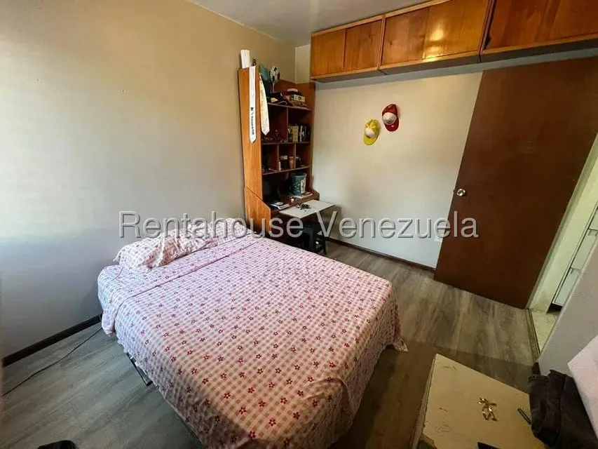 Apartamento (1 Nivel) en Venta en Montalban II, Distrito Metropolitano - 25