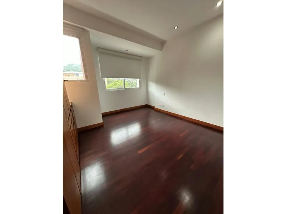 Apartamento en venta o alquiler 439m², 1º Transversal la Castellana - 19