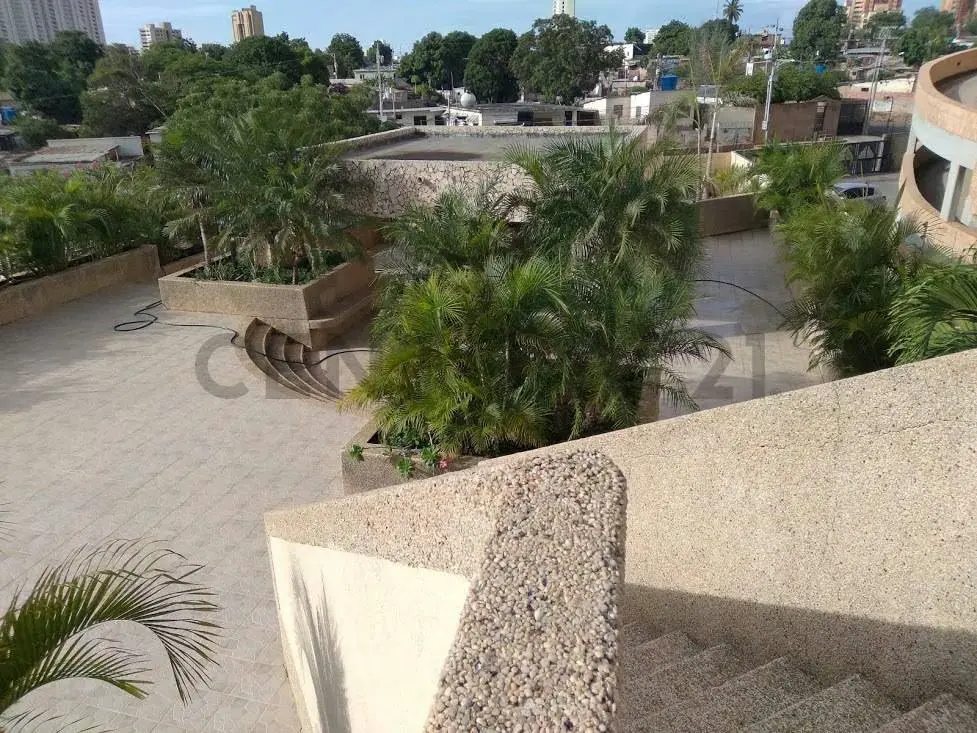 Se Vende Apto. La Llovizna, piso alto. La Lago. Maracaibo - 16