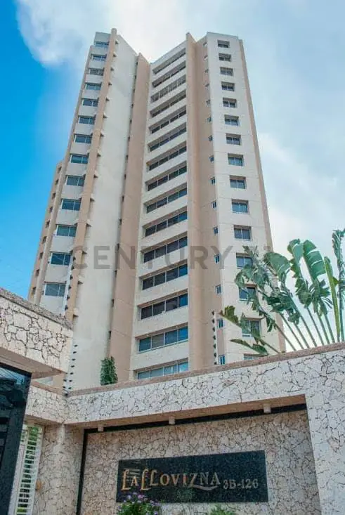 Se Vende Apto. La Llovizna, piso alto. La Lago. Maracaibo - 2