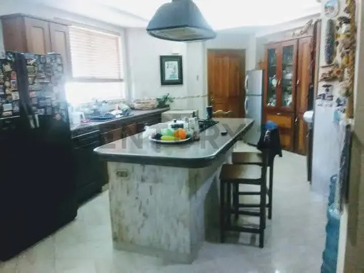 Se Vende Apto. La Llovizna, piso alto. La Lago. Maracaibo - 33