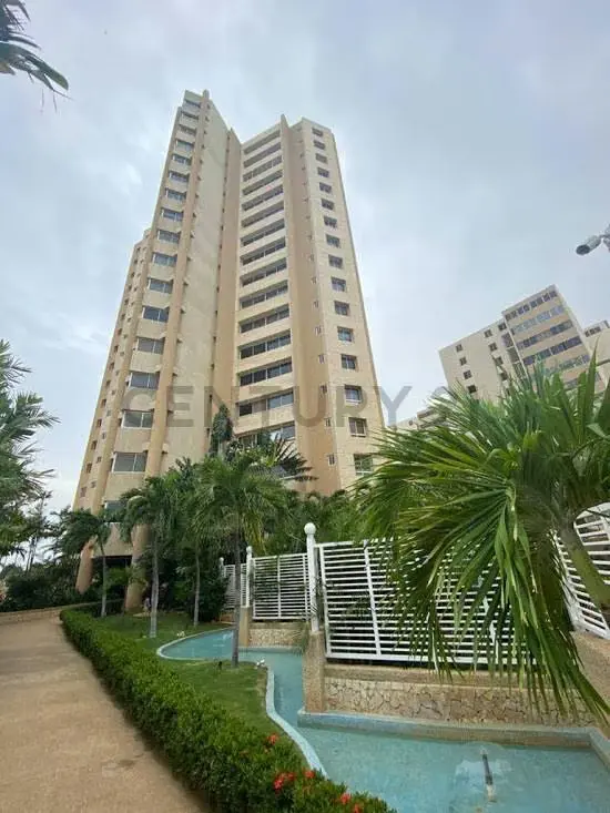 Se Vende Apto. La Llovizna, piso alto. La Lago. Maracaibo - 4