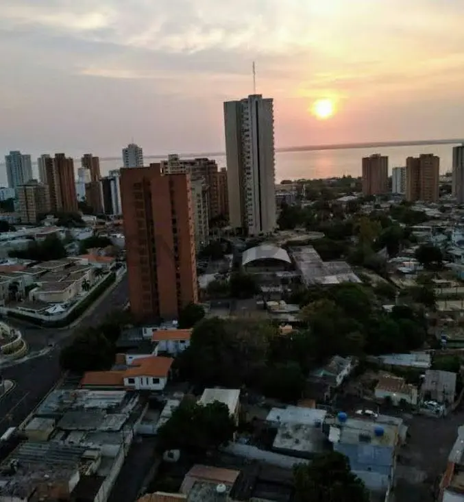 Se Vende Apto. La Llovizna, piso alto. La Lago. Maracaibo - 5