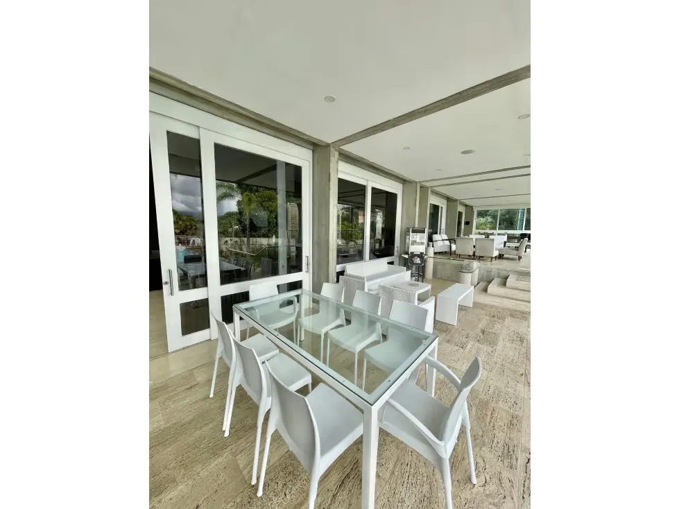 En venta casa de 2160m2 4h+2s/4.5b+s/15p La Lagunita - 8