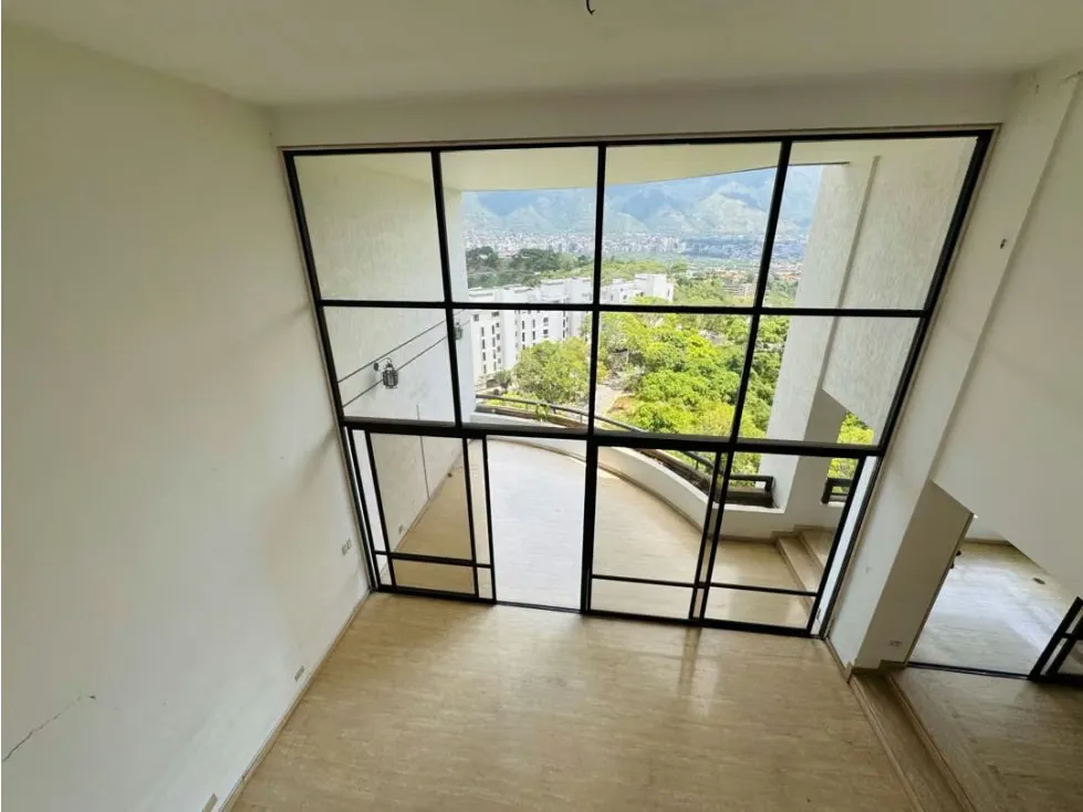 Se vende PH Duplex 400m2 4H/5B/4P San Román - 6