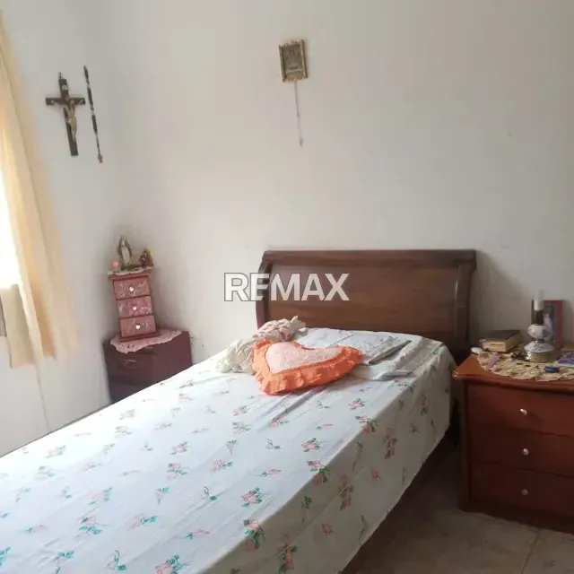 Oportunidad se vende casa primera calle de la urbanización privada Yucatán zona norte - 7