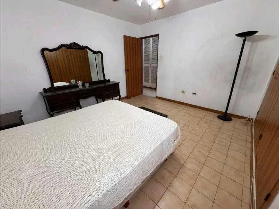 Vendo apartamento 104m2 El Marqués 4323NO Credito H - 16