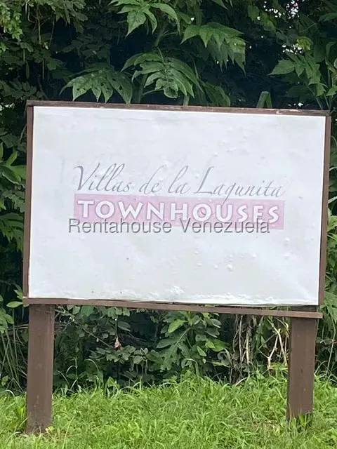 Terreno (Comercial) en Venta en La Lagunita Country Club, Distrito Metropolitano - 6