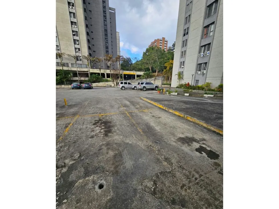 Apartamento en Alquiler en La Boyera, El Hatillo 3H-2B-2PE - 12