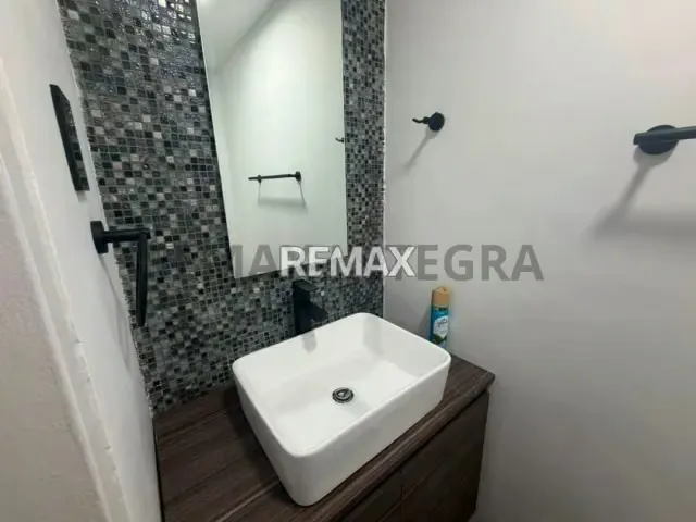 Confort y Prestigio: Oficina de 128 m² con Estacionamiento Privado en el CCCT - 11