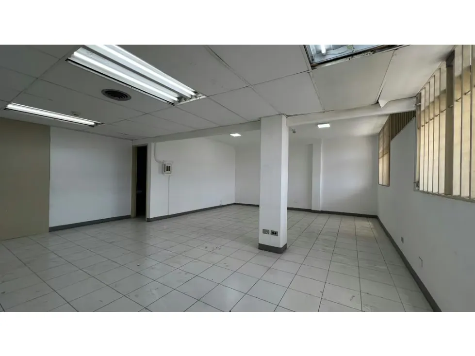 Se vende Oficina 73m² Sabana Grande - 4