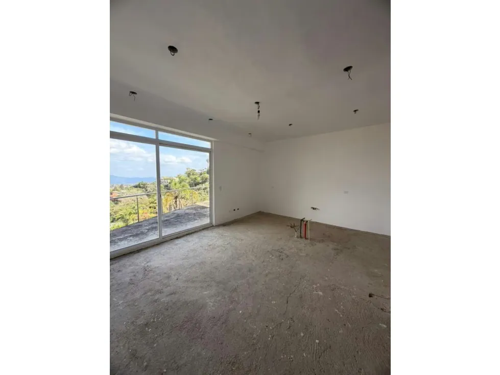 SE VENDE CASA EN ALTO HATILLO DE 900MTS2 - 16