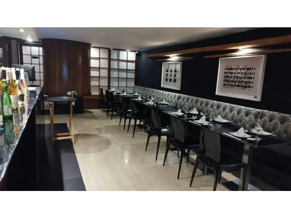 Vendo edificio 1600m2 Las Mercedes 6430 - 4