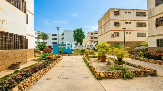 APARTAMENTO EN URBANIZACIÓN VILLA VENECIA. CUMANA, EDO SUCRE