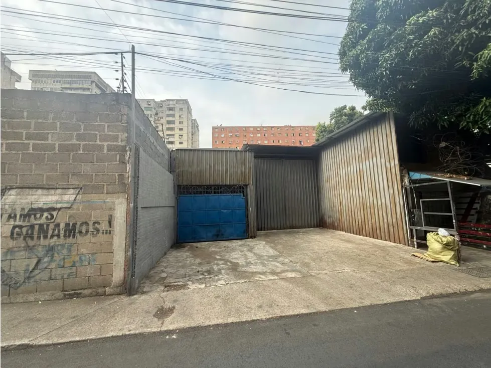 Se vende Galpon 440 m2 La Campina