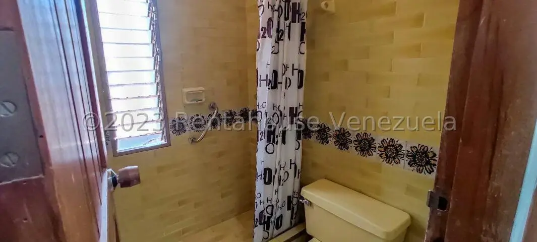 Casa (Multipes Niveles) en Venta en La Lagunita Country Club, Distrito Metropolitano - 26