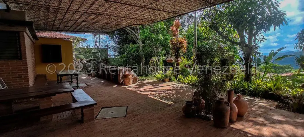 Casa (Multipes Niveles) en Venta en La Lagunita Country Club, Distrito Metropolitano - 59